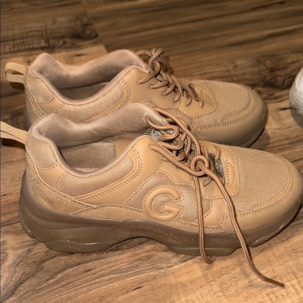 GBG Los Angeles Tan Women's Sneakers